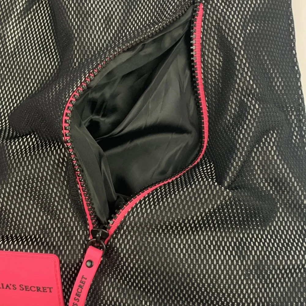 Victoria’s Secret Cinch Bag Black Bright Pink  Drawstrings 2 Zip Pockets